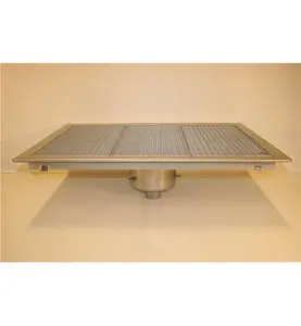 GOLVBRUNN FURO 113, 150 MM DJUP ÖVERDEL 75 MM 900X600 MM (LXB) BOTTENUTL. KLÄMRAM FÖR PLASTMATTA