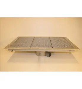 GOLVBRUNN FURO 113, 150 MM DJUP ÖVERDEL 75 MM 900X600 MM (LXB) SIDOUTLOPP KLÄMRAM FÖR PLASTMATTA