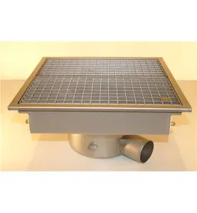GOLVBRUNN FURO 113 75 MM 300X300 MM (LXB) SIDOUTLOPP GOLV UTAN TÄTSKIKT
