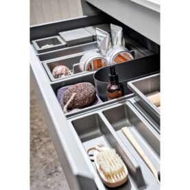 D100001001177546-2qVIytYxwwzI3rwDLzizg