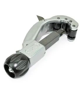 RÖRAVSKÄRARE 150L KAPACITET 6 - 35MM CU RIDGID