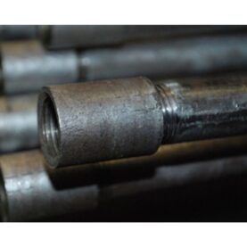 50 STÅLRÖR GALVADE GÄNGADE MED MUFF EN10255M