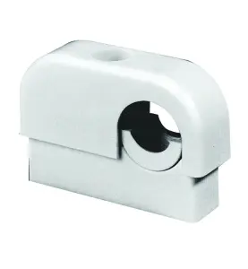 RÖRKLAMMA 15-22 MM C/V 25 MM, B=60 MM ENKEL VIT FALUPLAST