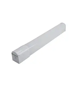 SPEGELBELYSNING SPEKTRA MED UTTAG 8W 3000K WESTAL