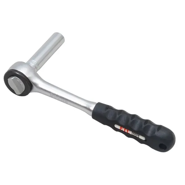 D1000012642618-fkG_qqbTXaPZ8e8SpQHK-