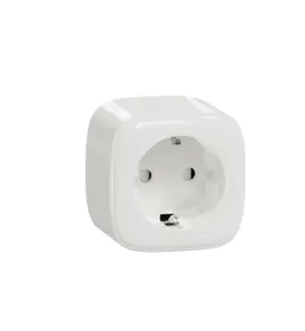 UTTAG 1-VÄGS JORDAD SMART PLUG SCHNEIDER ELECTRIC
